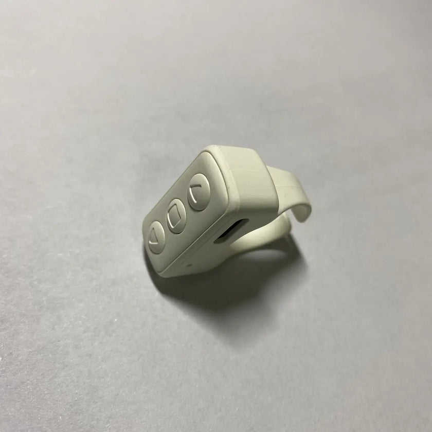 Fingertip Controller Wireless Bluetooth Mobile Selfie Lazy Artifac Tiktok Remote Control Ring Mobile Phone