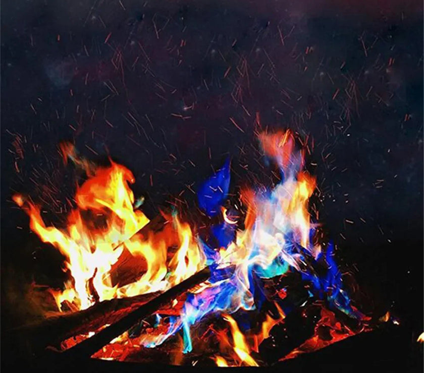 30g Bonfire Pyrotechnics Magic Trick Party Fireplace Colorful Magic Fire Happy Fire Camping Hiking Recreation Outdoor Gadgets