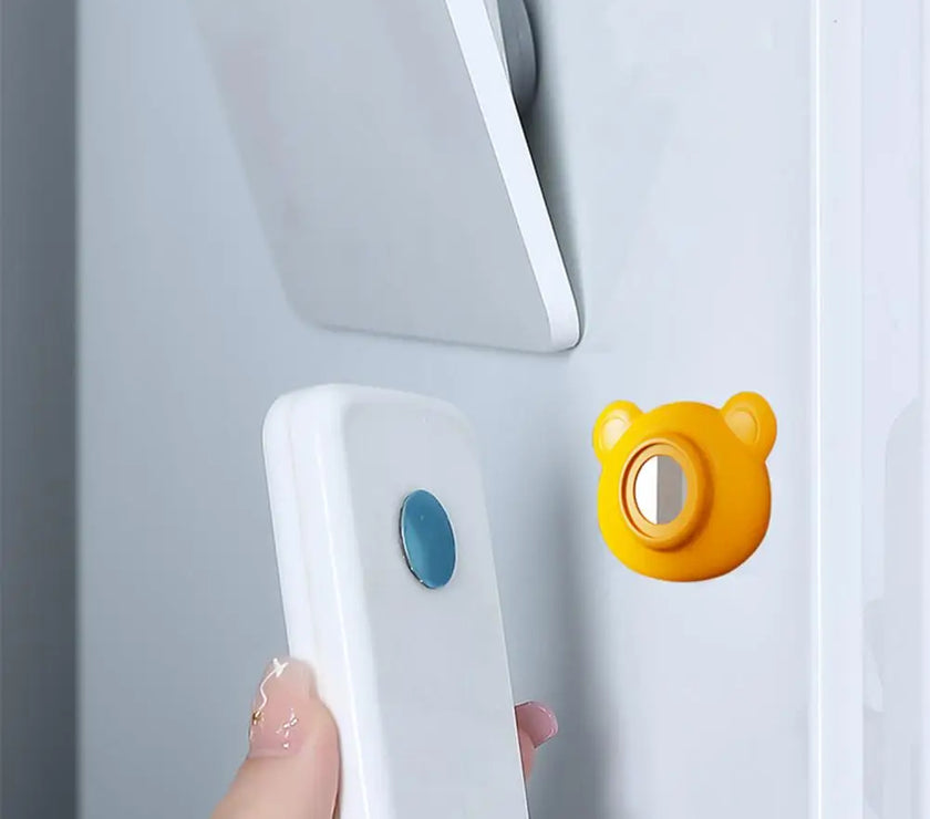 Cartoon Bear Shape Hook No Damage Wall Hook Adorable Cartoon Bear Magnetic Hooks for Home Organization Remote Control Storage