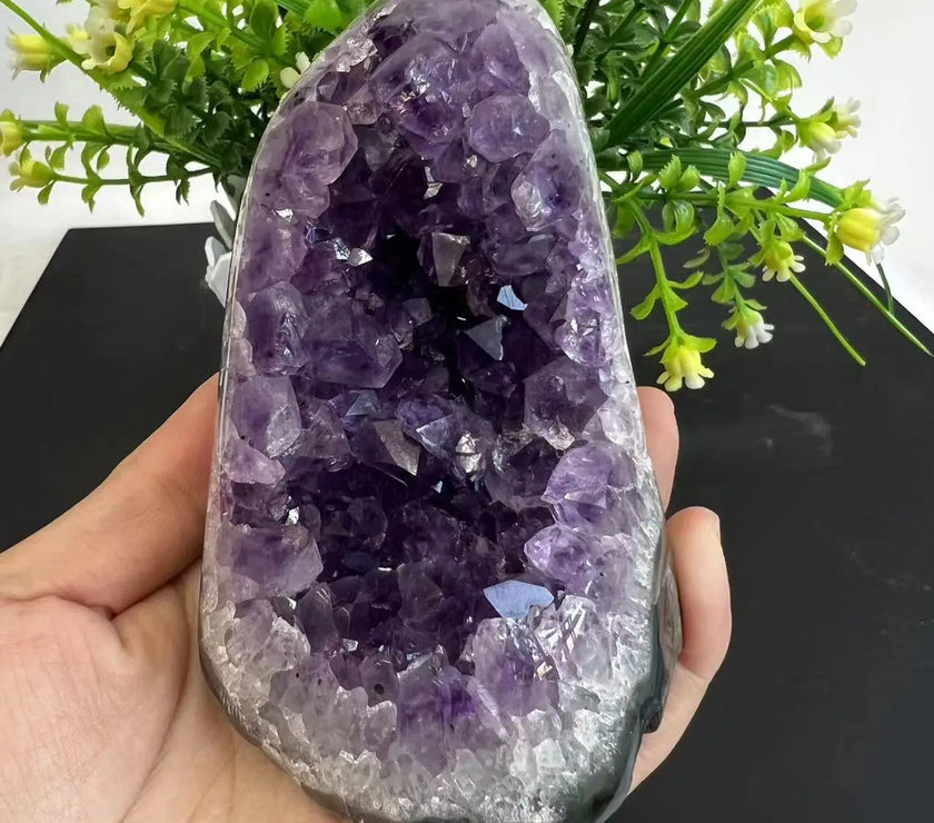 Natural Raw Amethyst Geode Purple Crystal Quartz Cluster Dream Energy Healing Wholesale Home Decoration