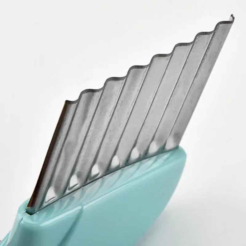 Creative Potato Chip Slicer Cutter Vegetable Fruit Corrugated Wavy Knife French Fries Potato Cutter Kitchen Gadget Accessories
