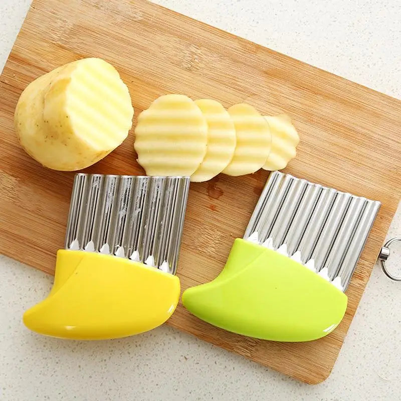 Creative Potato Chip Slicer Cutter Vegetable Fruit Corrugated Wavy Knife French Fries Potato Cutter Kitchen Gadget Accessories
