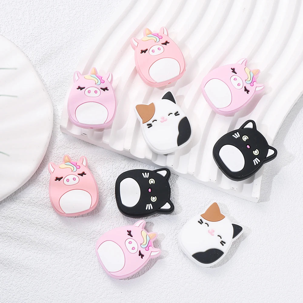 10Pcs New Silicone Beads Cartoon Cute Pig Cat Animal Focal Loose Beads Baby Nursing Chewable Teether DIY Keychain Accessories