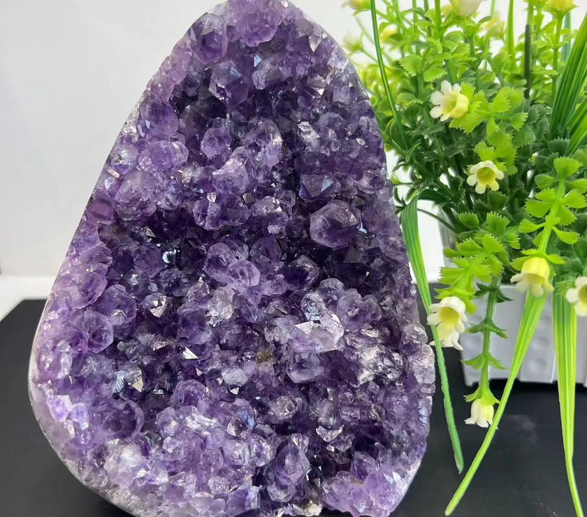 Natural Raw Amethyst Geode Purple Crystal Quartz Cluster Dream Energy Healing Wholesale Home Decoration